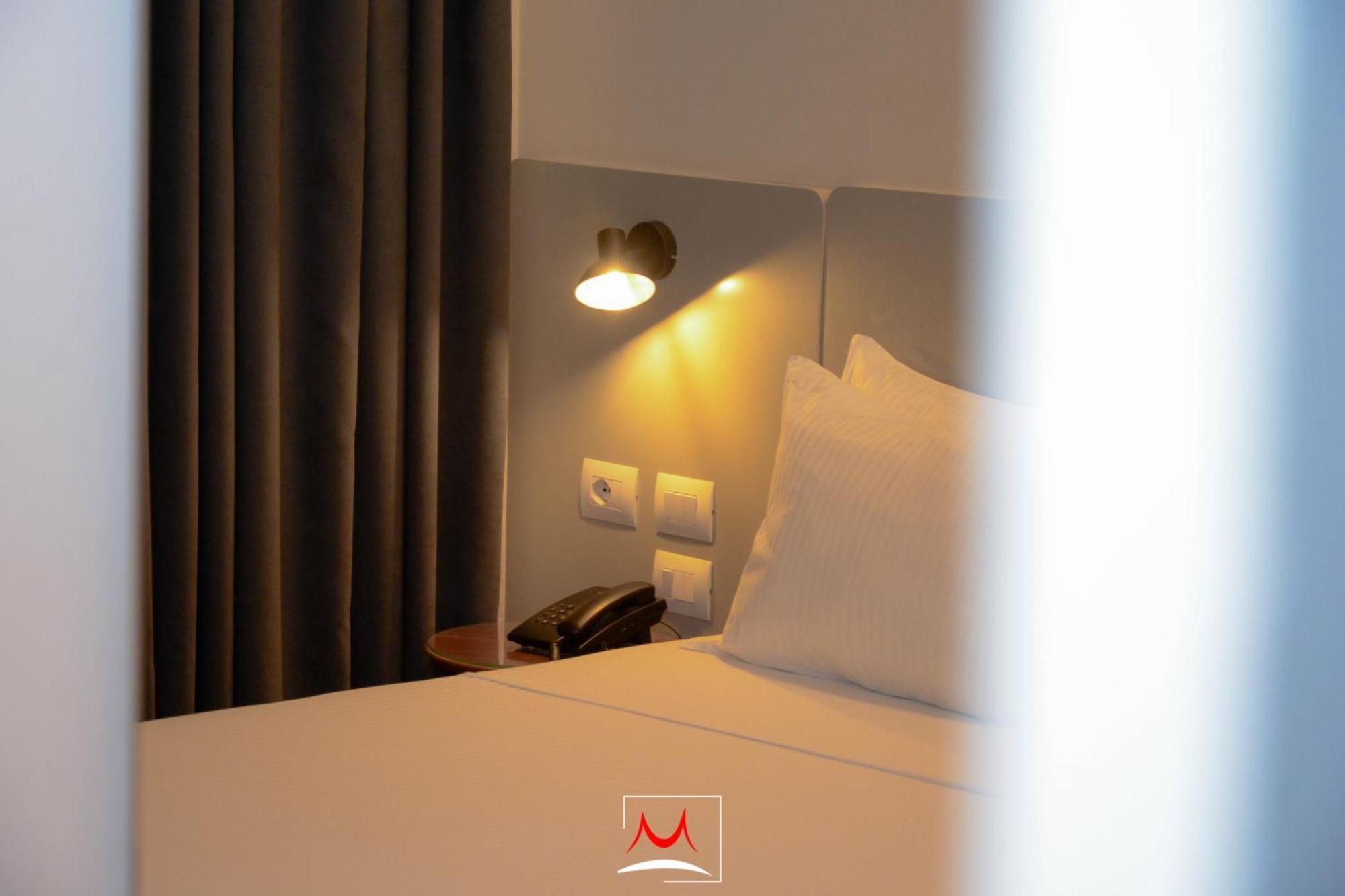 Hotel Theatro- City Center Tirana Exterior foto