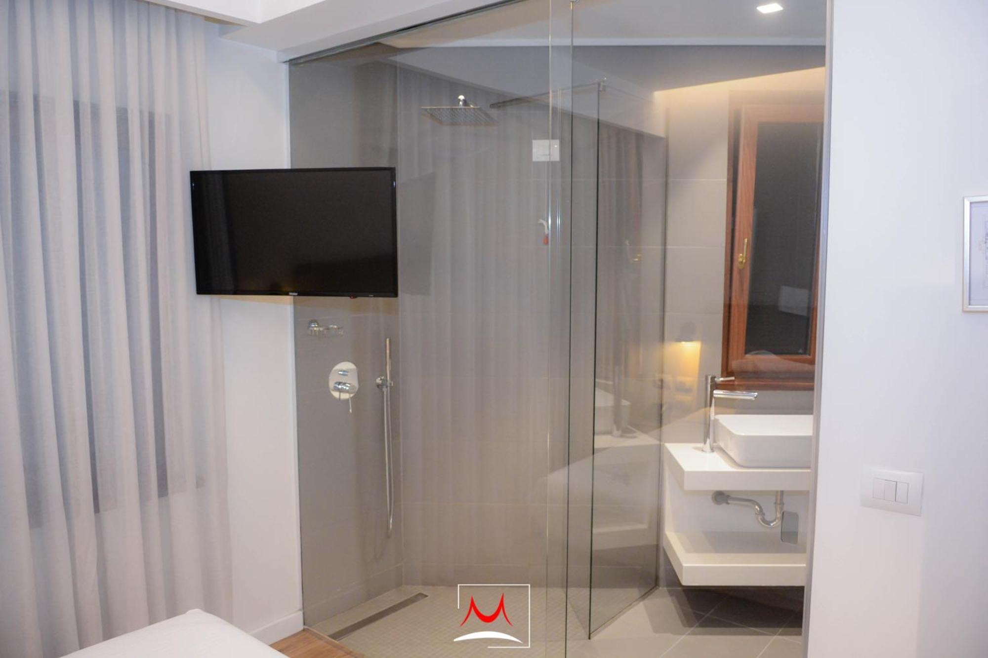 Hotel Theatro- City Center Tirana Exterior foto